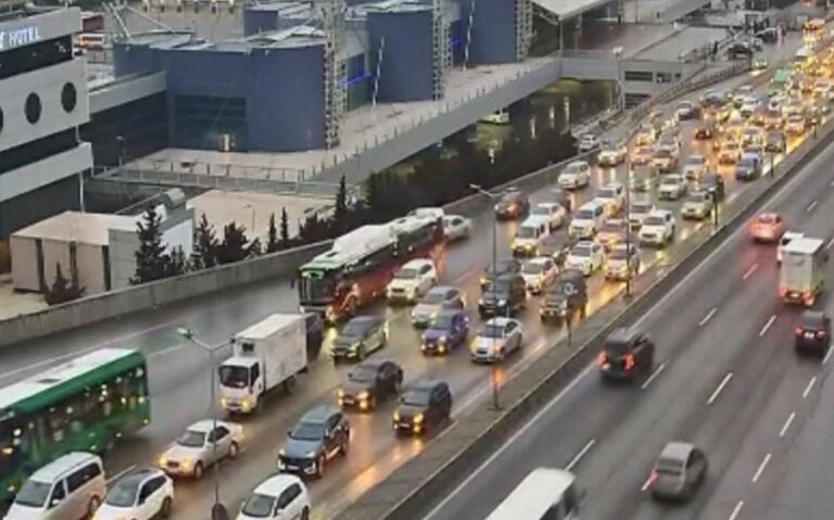 Bu yollarda tıxac var – Siyahı