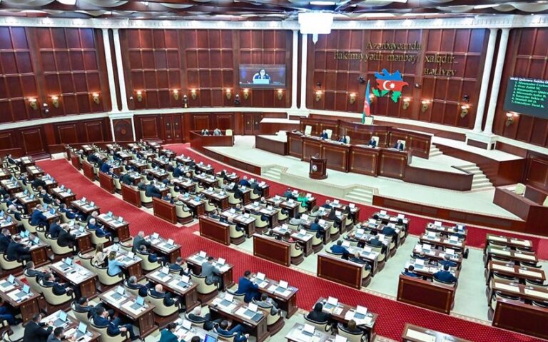 MM ötürücü sistem operatoru ilə bağlı qadağanın qüvvəyə minmə müddətinin dəyişdirilməsini təsdiq edib