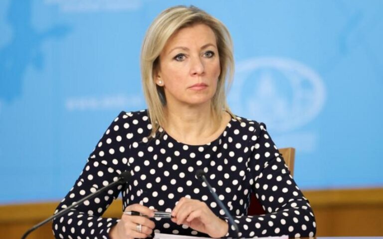 Zaxarova: Rəsmi Bakını ölkələr arasında münasibətləri strateji müttəfiqlik səviyyəsinə qaytarmaq üçün tədbirlər görməyə çağırırıq