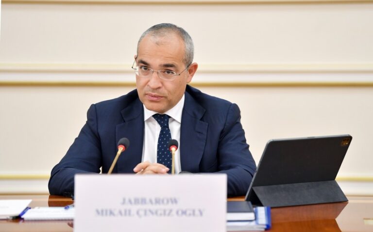 Azərbaycanın iqtisadiyyat naziri Çexiyada iqtisadi əməkdaşlıq məsələlərini müzakirə edəcək