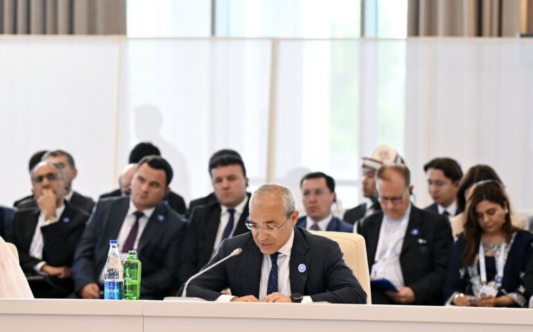 Mikayıl Cabbarov: ECO biznes-forumu 200-dən çox iştirakçı toplayıb