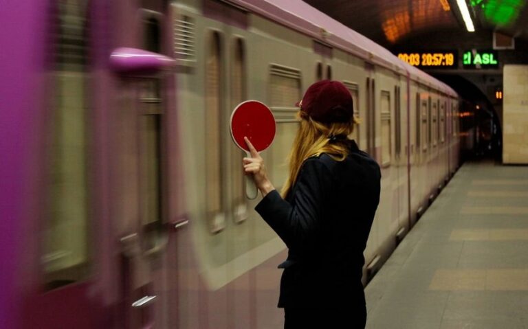 Bakı metrosu “Qarabağ”ın oyunu ilə bağlı gücləndirilmiş rejimdə işləyəcək