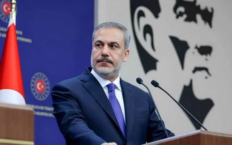 Türkiyə XİN rəhbəri Səudiyyə Ərəbistanı, Qətər, İraq kimi ölkələrə Suriyaya dəstək üçün çağırış edib