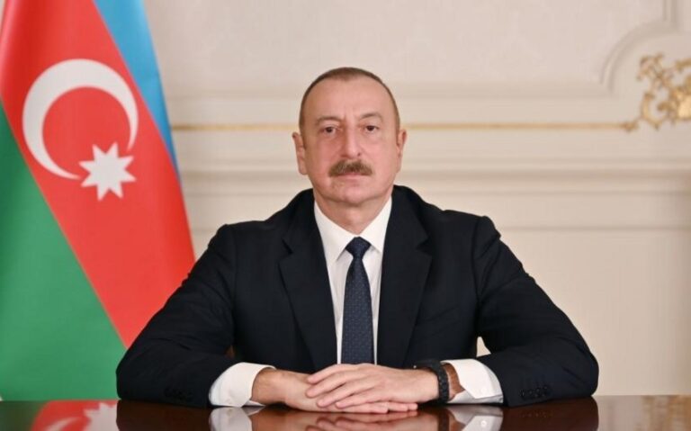 Nizami Gəncəvi Beynəlxalq Mərkəzinin üzvləri Prezident İlham Əliyevi təbrik ediblər