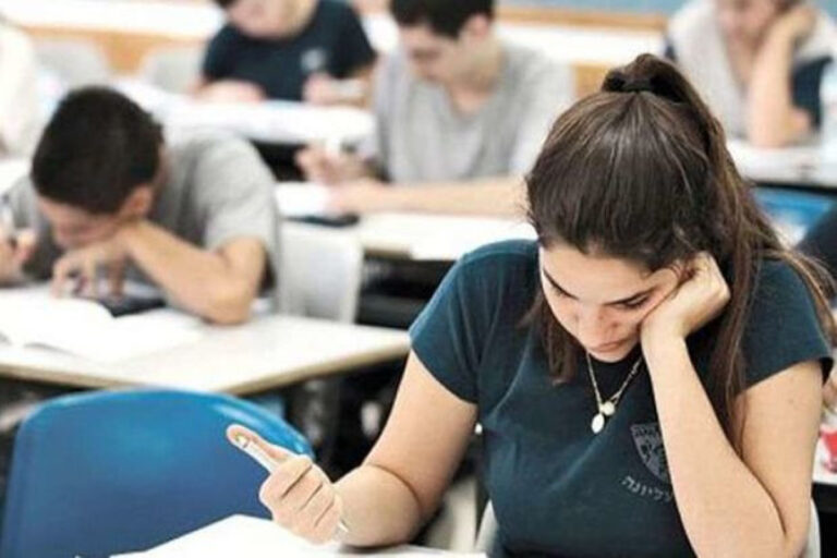 Kolleclərə qəbulun nəticələri elan olundu