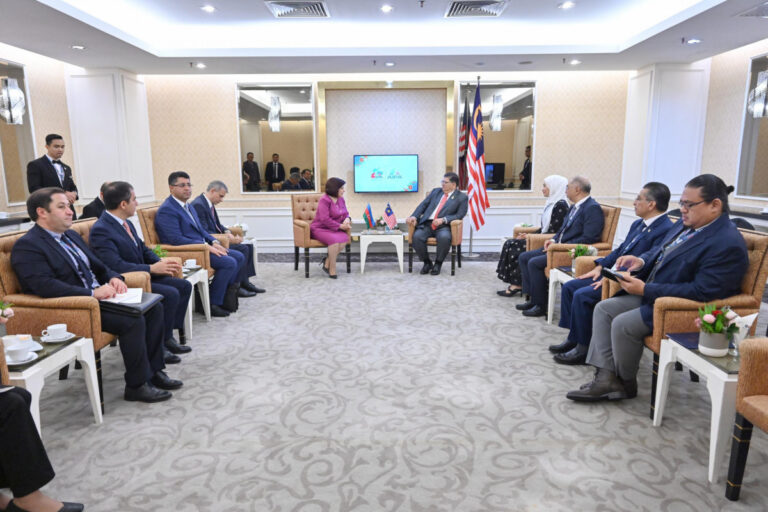 Milli Məclis və Malayziya Nümayəndələr Palatası sədrlərinin görüşü olub