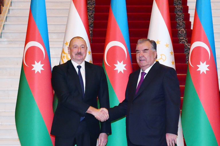 Düşənbədə Azərbaycan və Tacikistan prezidentlərinin təkbətək görüşü olub