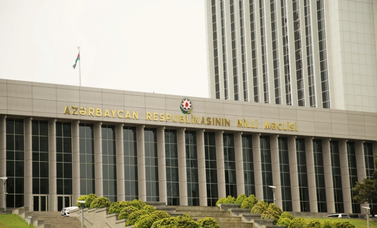 Əmək Məcəlləsinə bir sıra dəyişikliklər ediləcək