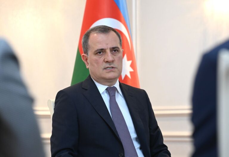 XİN: Sülh sazişi üçün Ermənistan konstitusiyasının dəyişməsi və TRIPP üzrə öhdəliklərin tam icrası mütləqdir