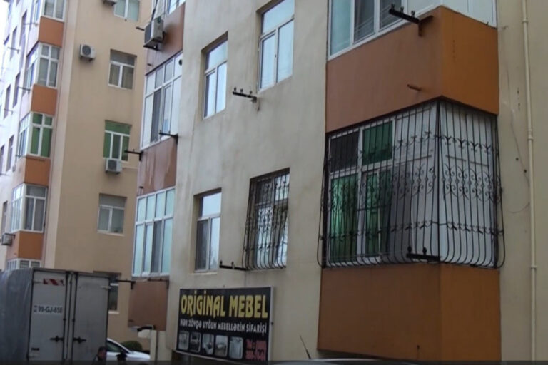 Masazırda mebel sexinin fəaliyyəti dayandırıldı – VİDEO