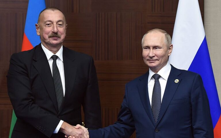 Putin İlham Əliyevi təbrik etdi