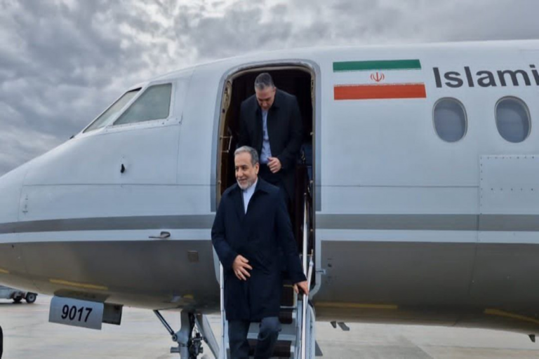 İran XİN rəhbəri Türkiyədə səfərdədir