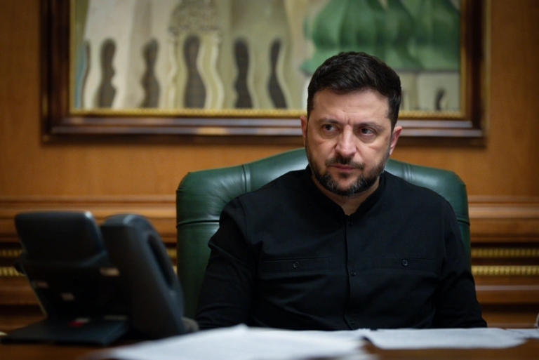 Zelenski: Ukrayna ABŞ ilə sülh planı üzrə danışıqlarda “çıxılmaz vəziyyət” görmür