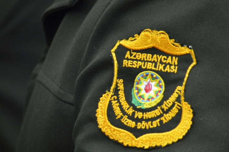 Səfərbərlik və Hərbi Xidmətə Çağırış üzrə Dövlət Xidmətinin bir qrup əməkdaşı təltif edilib