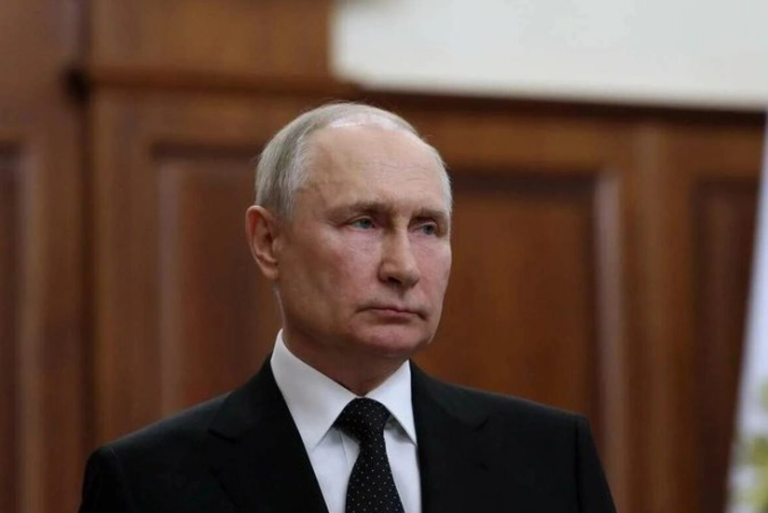 Uşakov: Putin Si Cinpinin 2026-cı ildə Çinə səfər dəvətini qəbul edib