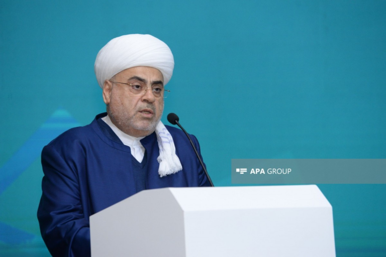 Allahşükür Paşazadə Romaya səfər edəcək