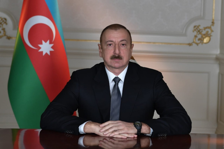 Prezident Azərbaycanın ərazi bütövlüyünün qorunmasında xüsusi xidmətləri olmuş şəxsləri təltif edib – SİYAHI