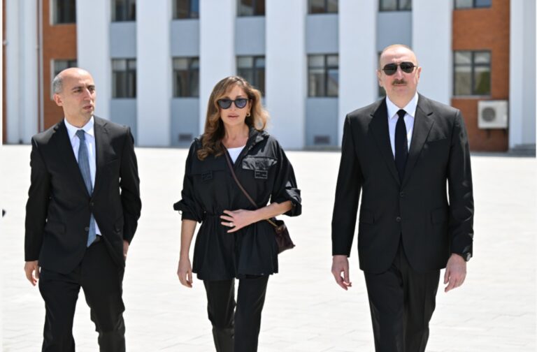 Prezident və birinci xanım Cəbrayılın Şükürbəyli kəndinin açılışında – YENİLƏNİB