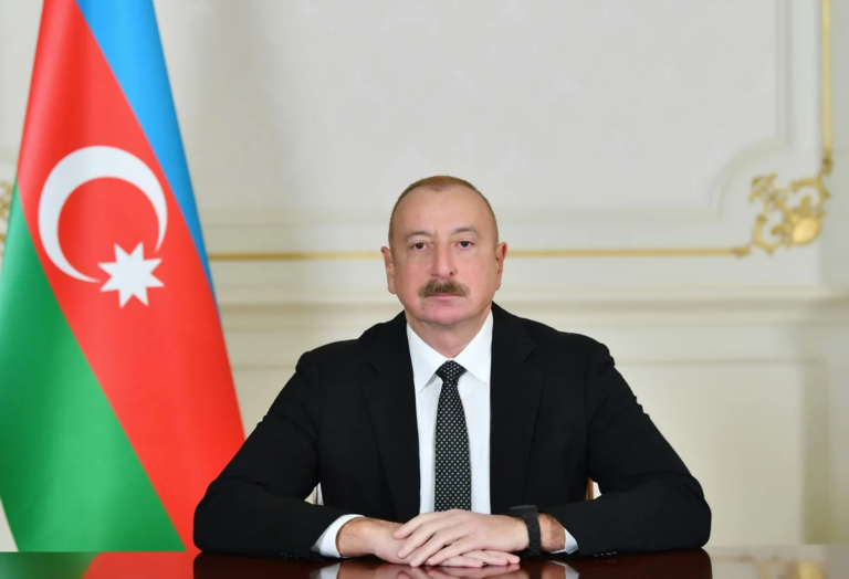 İlham Əliyev sloveniyalı həmkarını təbrik edib