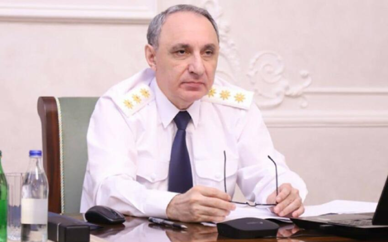 Kamran Əliyev Yasamal rayonunda vətəndaşları qəbul edib