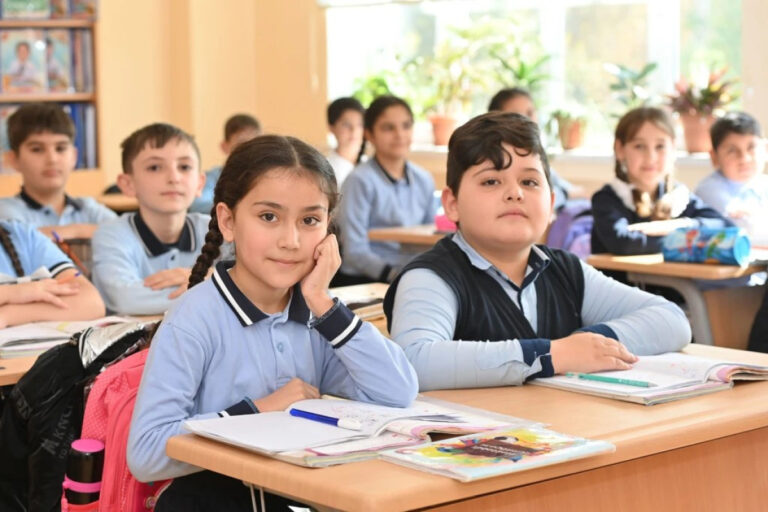 Şagirdlərin yerdəyişməsi dayandırılır